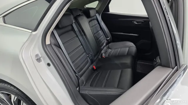 Renault Talisman (SM6)