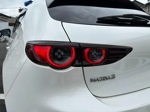 Mazda MAZDA3 Fastback