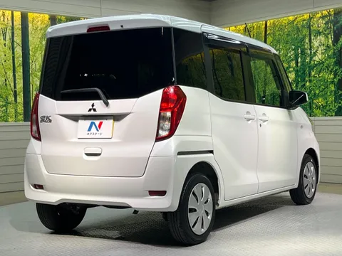 Mitsubishi eK Space