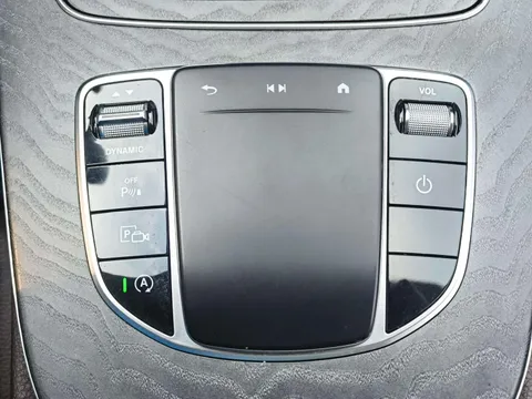 Mercedes-Benz Mercedes-Benz CLS