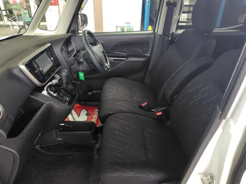 Mitsubishi eK Space Custom
