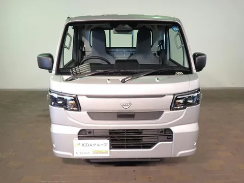 Nissan Clipper Truck