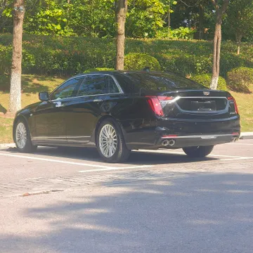 Cadillac CT6