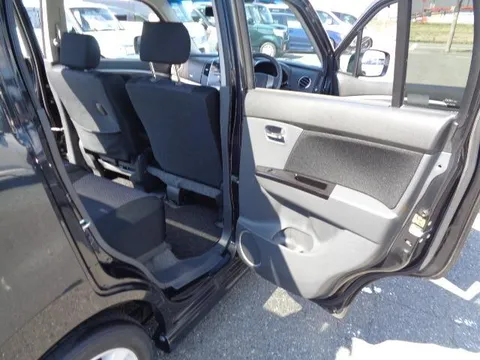 Suzuki Wagon R Stingray