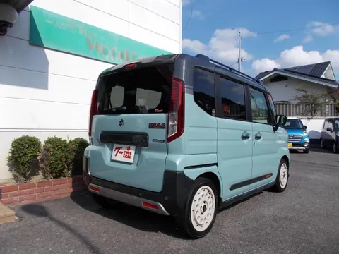 Suzuki Spacia