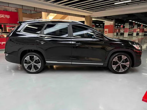 Jetour X90