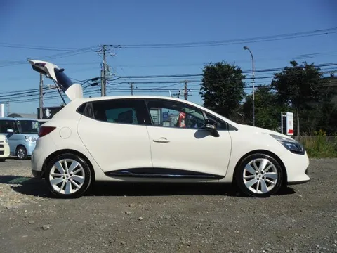 Renault Lutecia