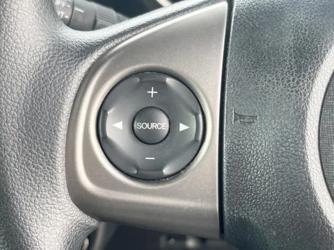 Honda N-BOX Slash