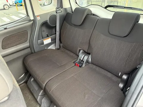 Mitsubishi eK Space Custom