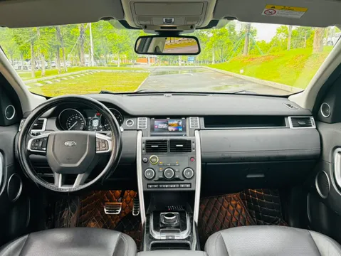 Land Rover Discovery Sport
