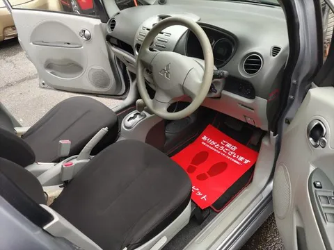 Mitsubishi I