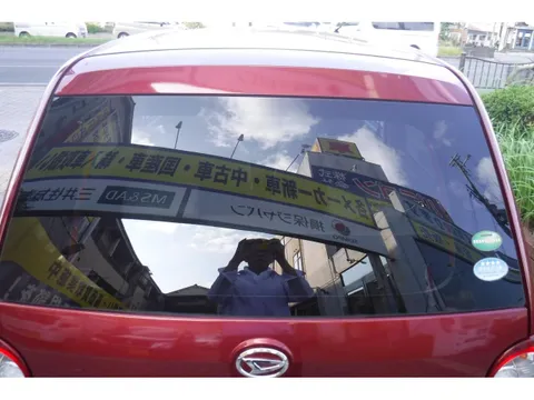 Daihatsu Mira Tocot