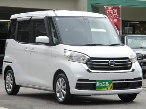 Nissan Dayz Roox