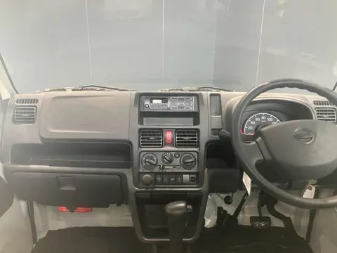 Nissan Clipper Truck