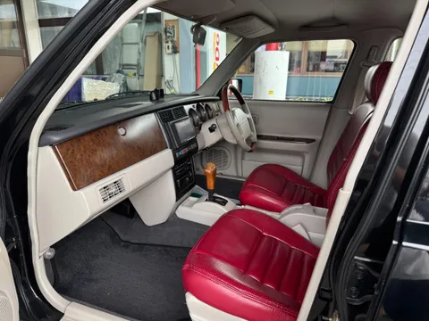 Nissan Rasheen