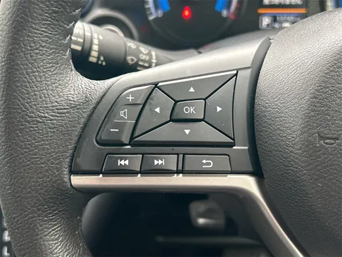 Mitsubishi eK X