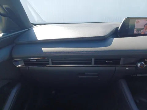 Mazda MAZDA3 Fastback