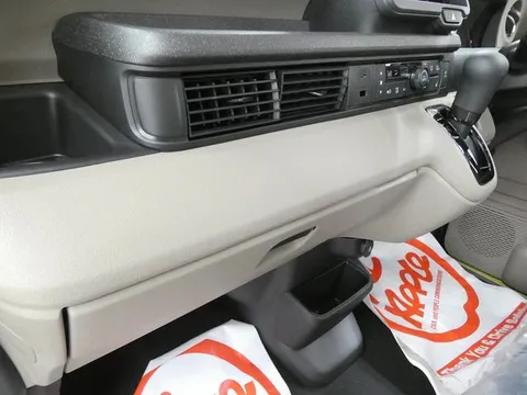 Honda N-BOX Joy
