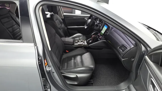 Renault Talisman (SM6)