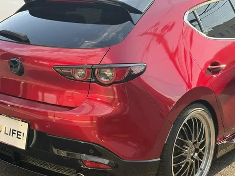 Mazda MAZDA3 Fastback