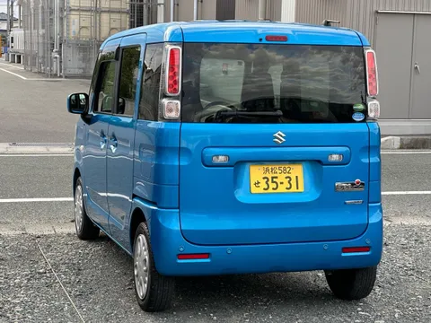 Suzuki Spacia