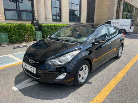 Hyundai Elantra (Avante)