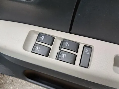Daihatsu Mira Tocot