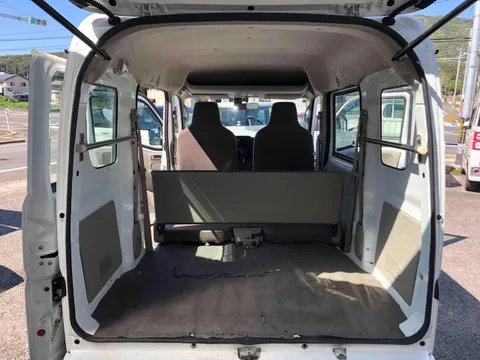 Mitsubishi Minicab Van