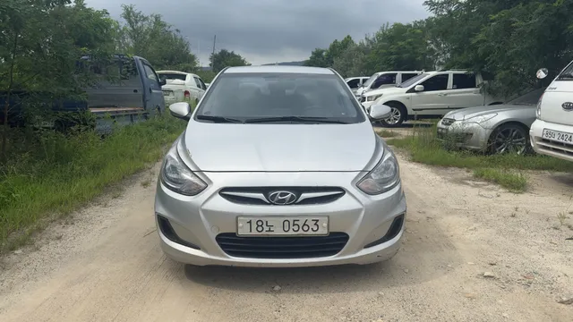 Hyundai Accent
