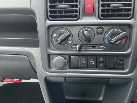 Nissan Clipper Truck