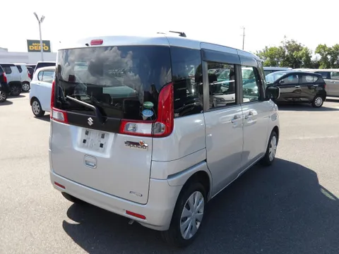 Suzuki Spacia