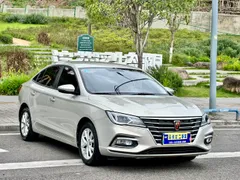 Roewe i5