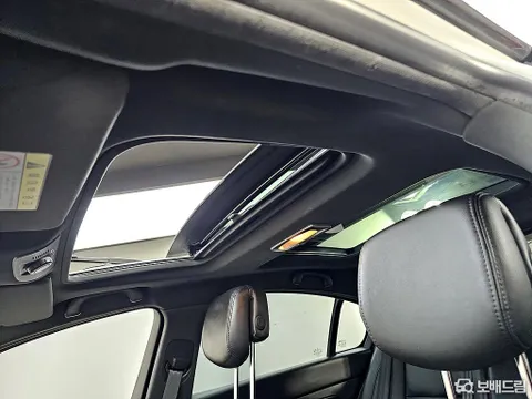 Renault SM5
