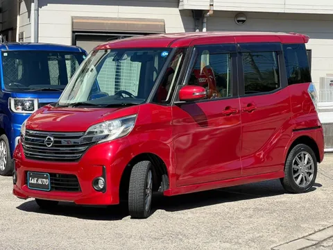 Nissan Dayz Roox