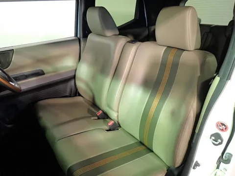 Honda N-BOX Slash