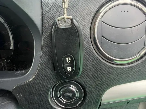 Suzuki Wagon R Stingray