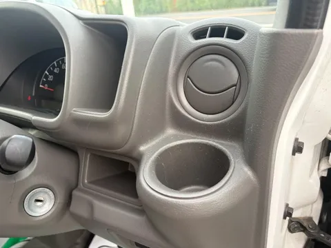 Mitsubishi Minicab Van