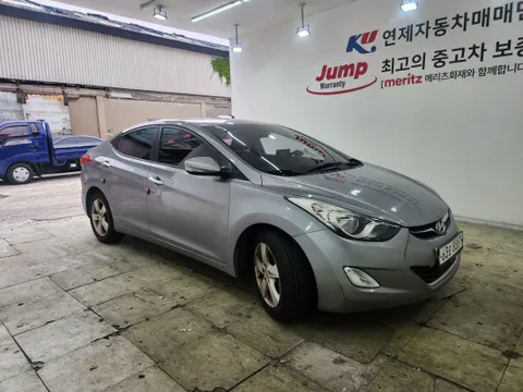 Hyundai Elantra (Avante)