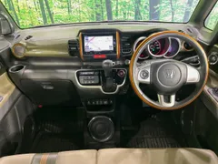 Honda N-BOX Slash
