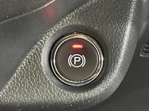 Honda N-BOX Slash