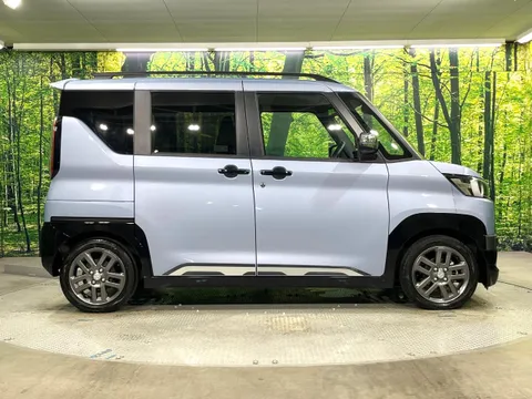 Mitsubishi Delica Mini