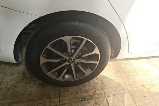 Chery Arrizo 5