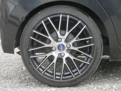 Toyota Pixis Mega