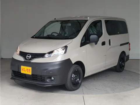 Nissan Vanette