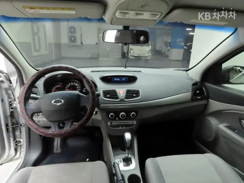 Renault SM3