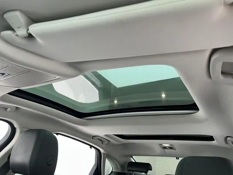 Jaguar XFL