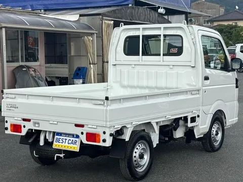 Nissan Clipper Truck