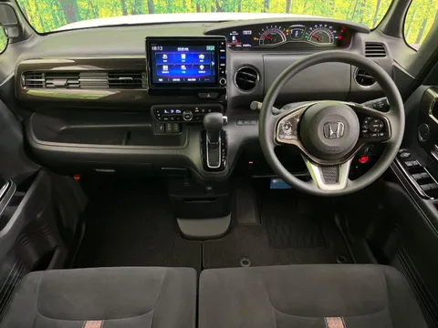 Honda N-BOX Custom