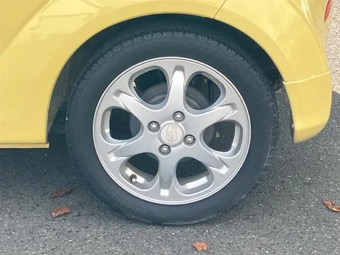 Subaru R1