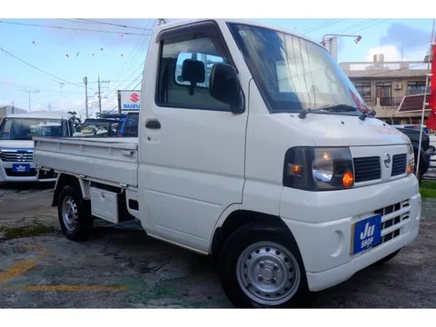 Nissan Clipper Truck